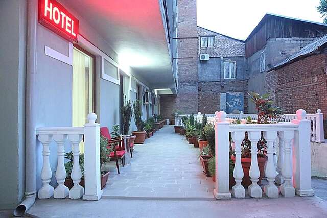 Отель Hotel Vorontsov Inn Тбилиси-7